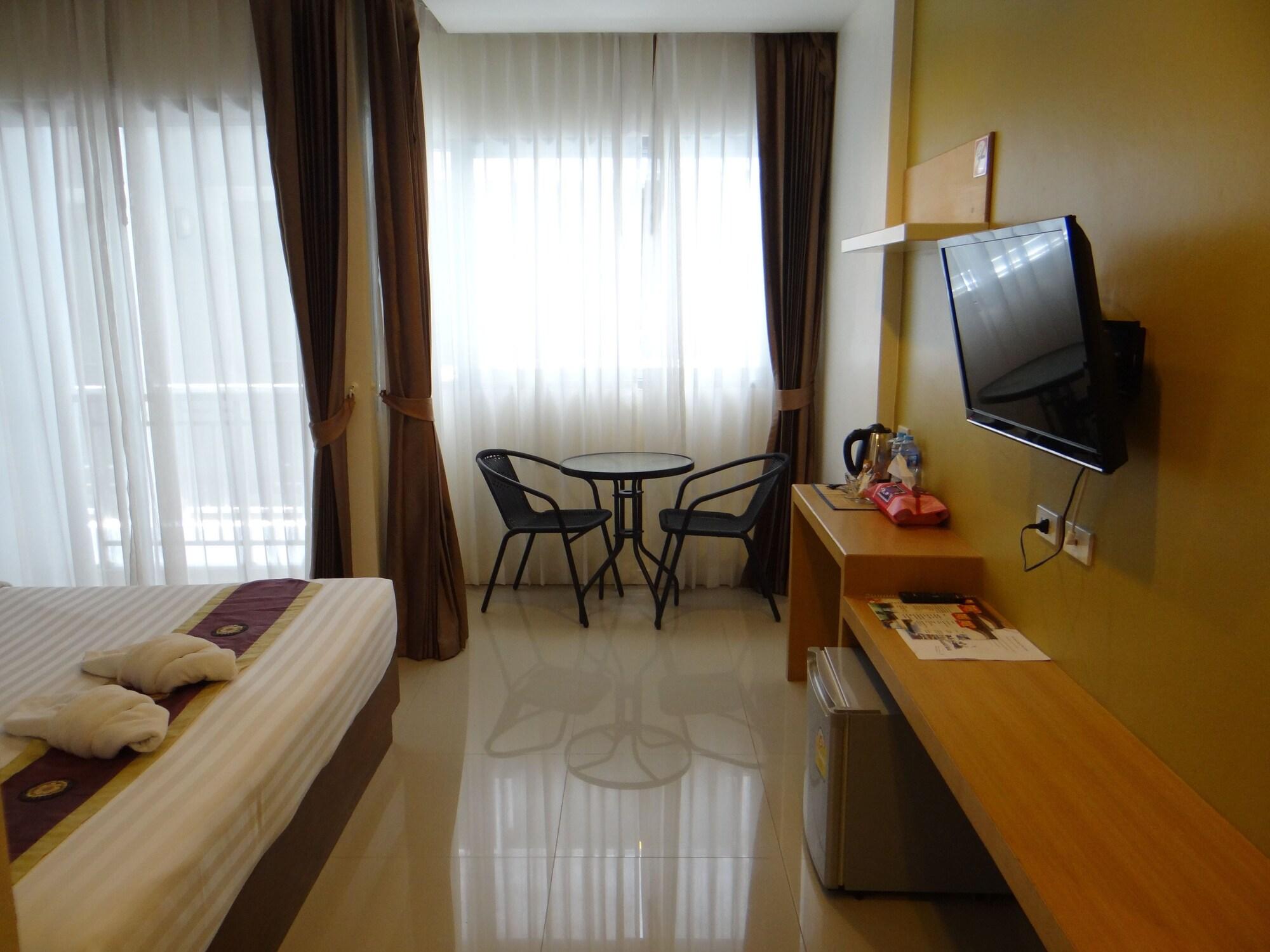 Tropical Sunset Hotel Patong Экстерьер фото