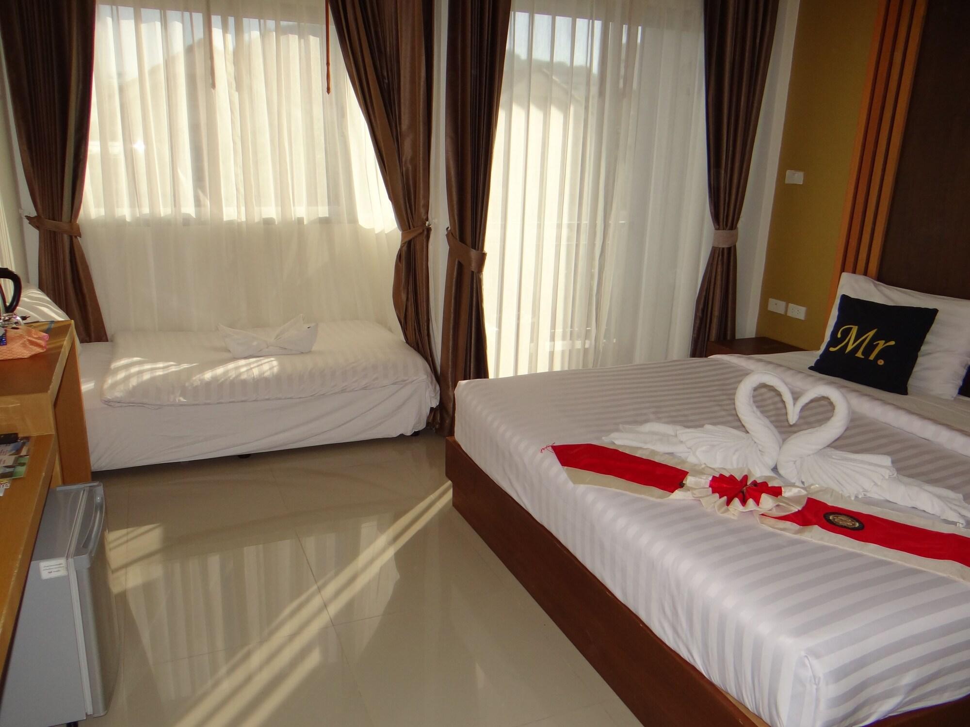 Tropical Sunset Hotel Patong Экстерьер фото