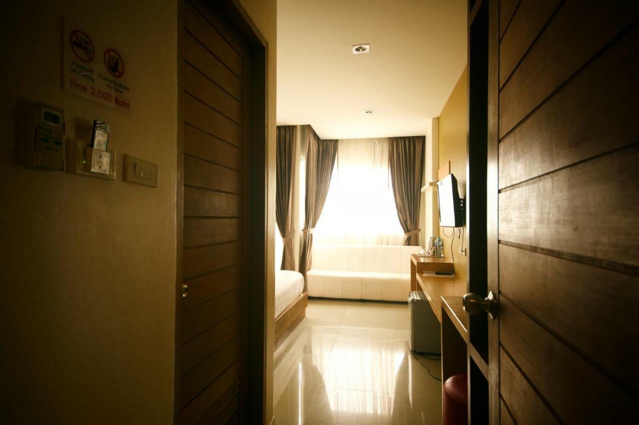 Tropical Sunset Hotel Patong Экстерьер фото